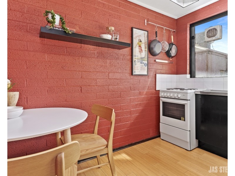 11/41 Hyde Street, Footscray VIC 3011