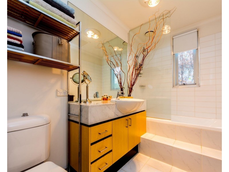 12/30 Chetwynd Street, West Melbourne VIC 3003