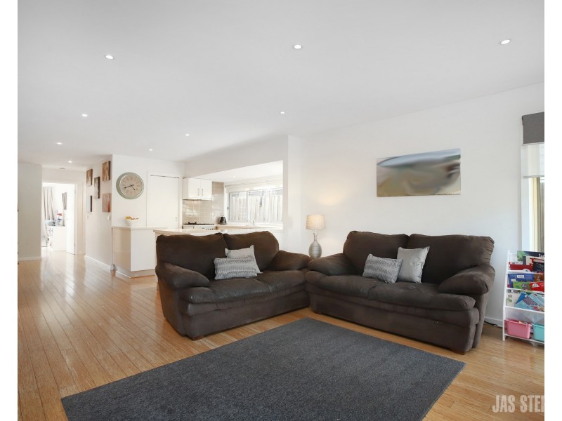 20 Empress Avenue, Kingsville VIC 3012