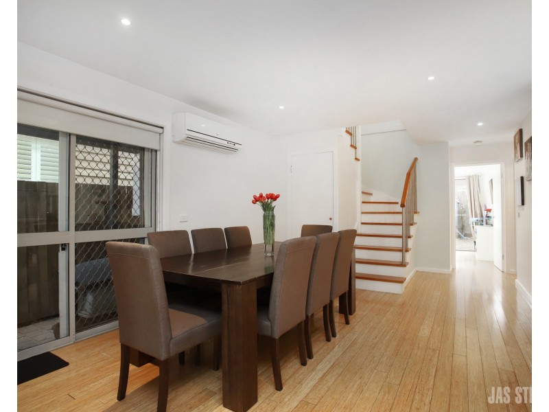 20 Empress Avenue, Kingsville VIC 3012