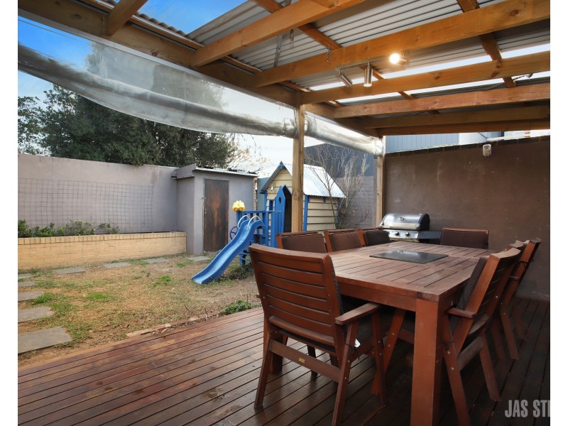 20 Empress Avenue, Kingsville VIC 3012