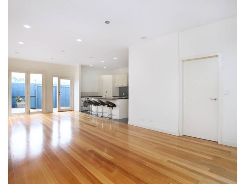 61 Chirnside Street, Kingsville VIC 3012