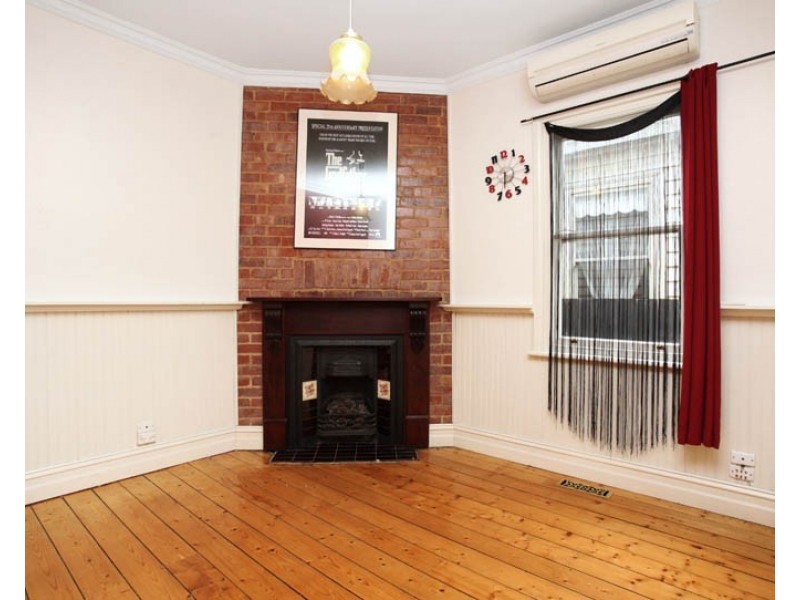 61 Chirnside Street, Kingsville VIC 3012