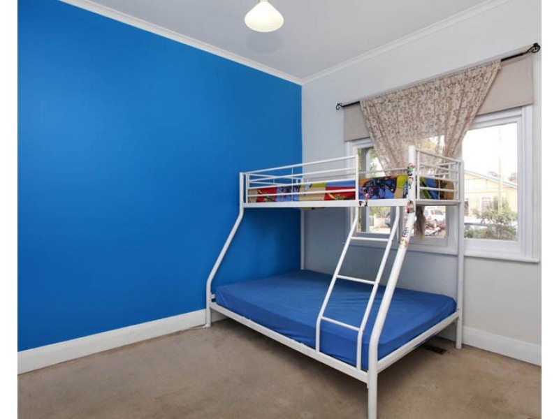 61 Chirnside Street, Kingsville VIC 3012