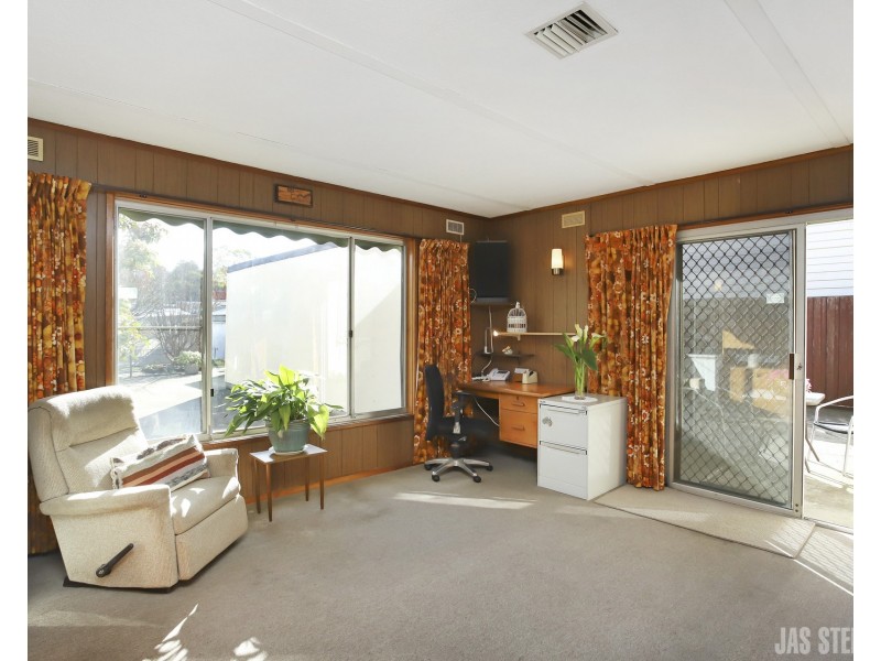 16 Corris Street, Yarraville VIC 3013