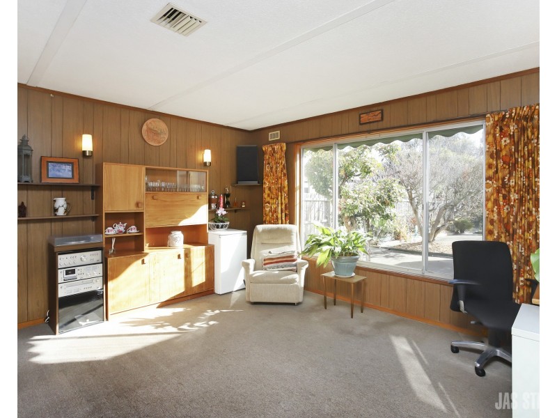 16 Corris Street, Yarraville VIC 3013