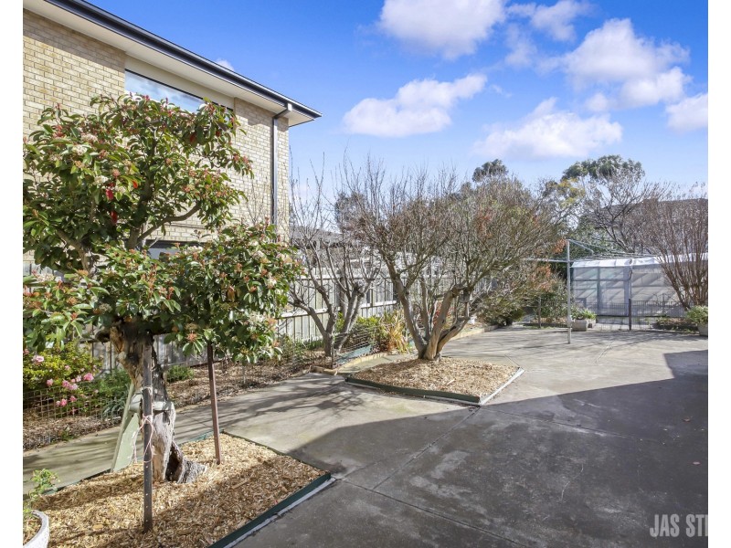16 Corris Street, Yarraville VIC 3013