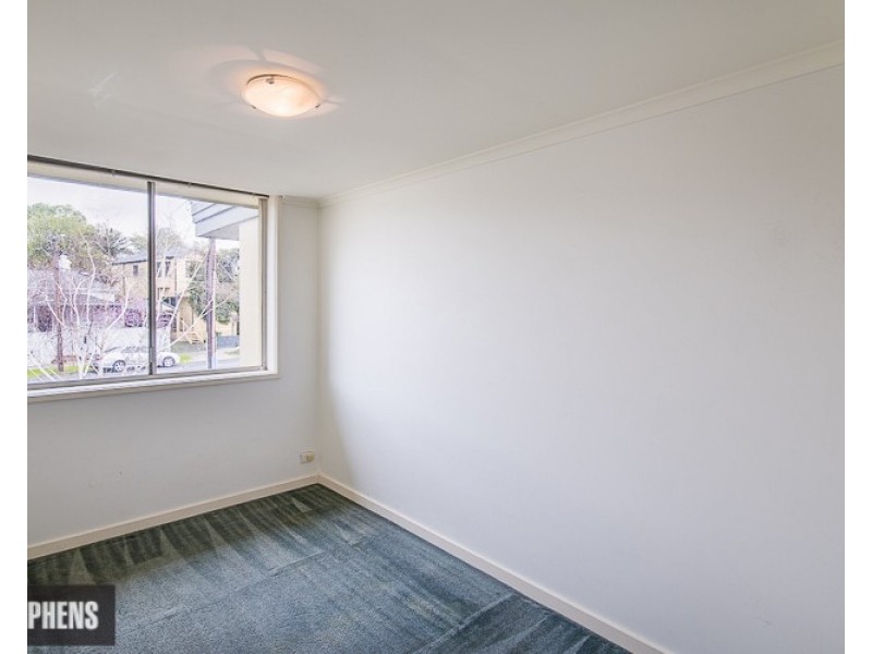 6/251 Nicholson Street, Seddon VIC 3011