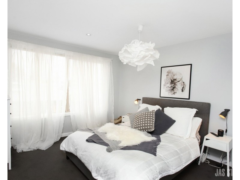 2/45 Paxton Street, South Kingsville VIC 3015