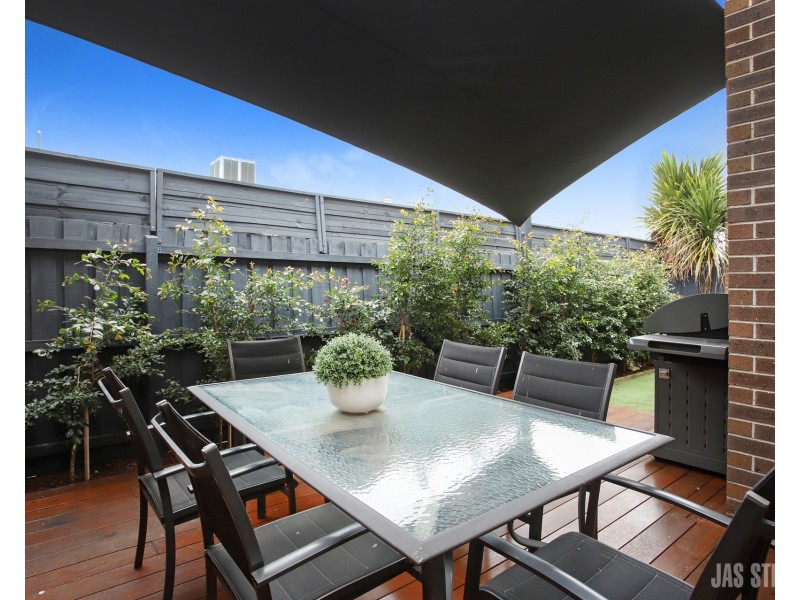 2/45 Paxton Street, South Kingsville VIC 3015