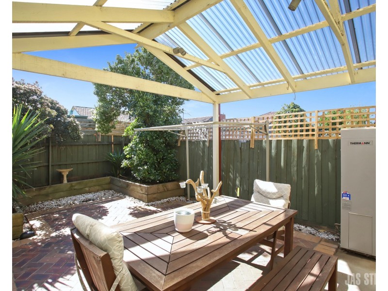 2/86A Alma Street, West Footscray VIC 3012