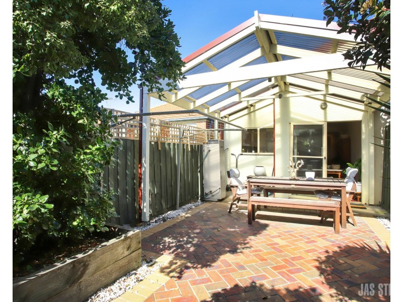 2/86A Alma Street, West Footscray VIC 3012