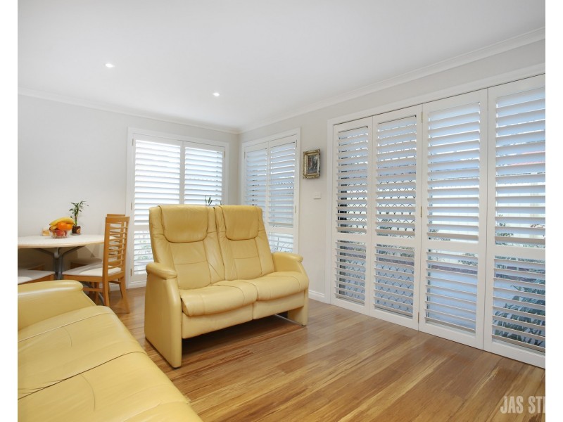 1/297 Nicholson Street, Seddon VIC 3011