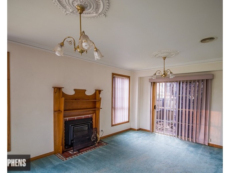 82 Severn Street, Yarraville VIC 3013