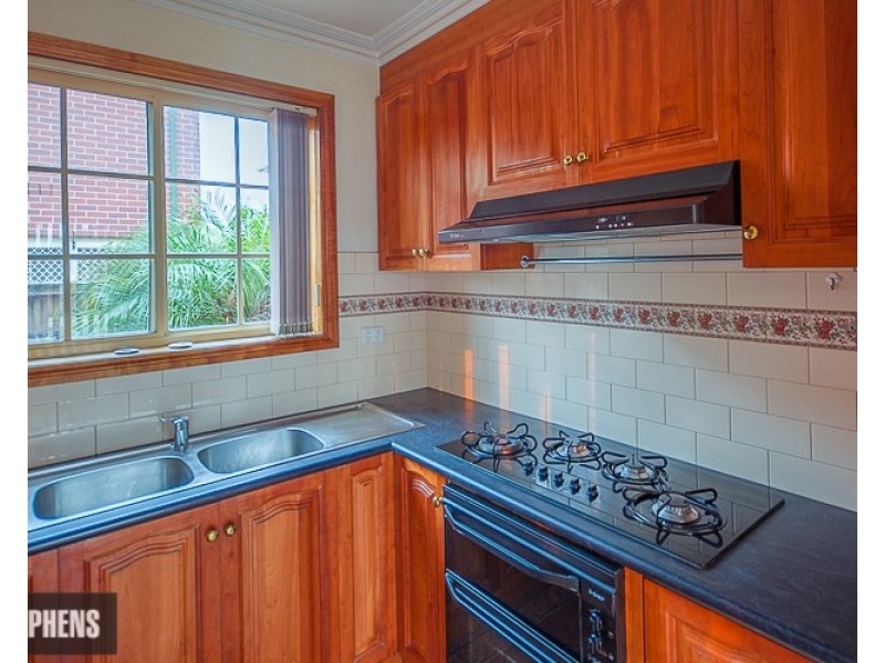 82 Severn Street, Yarraville VIC 3013