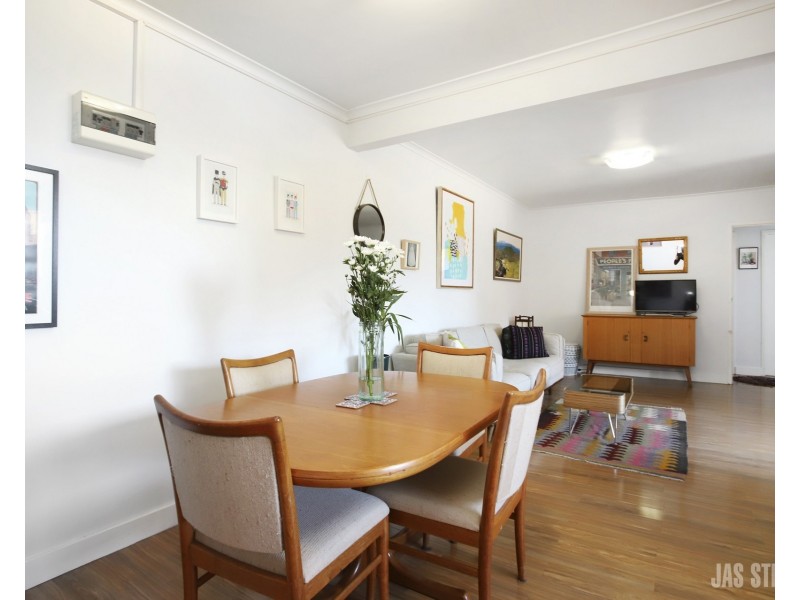 11/99 Cowper Street, Footscray VIC 3011