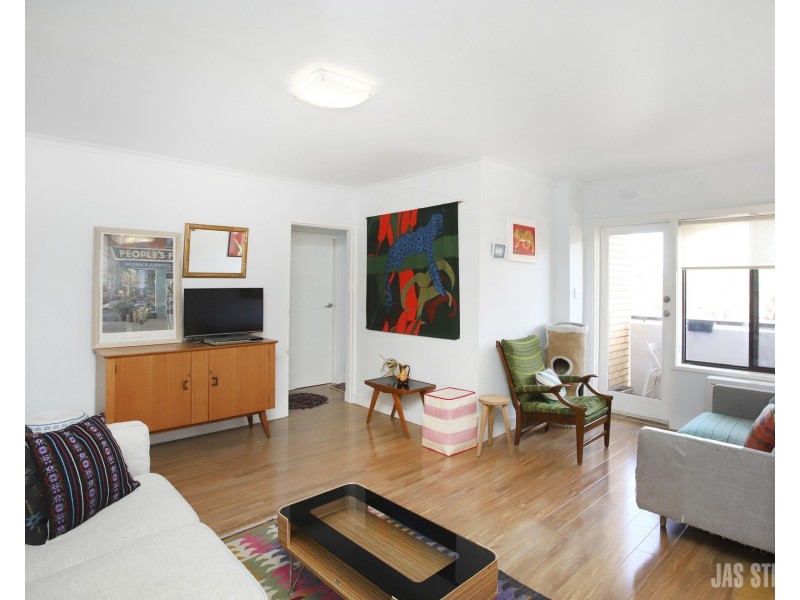 11/99 Cowper Street, Footscray VIC 3011