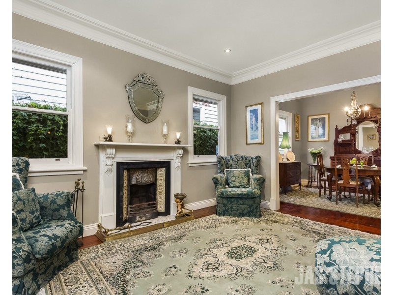 28 Gamon Street, Seddon VIC 3011