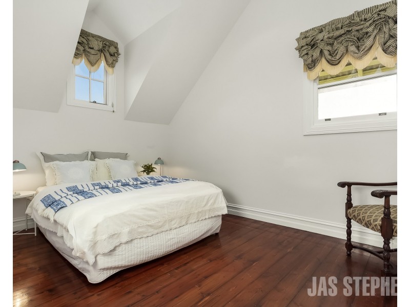 28 Gamon Street, Seddon VIC 3011