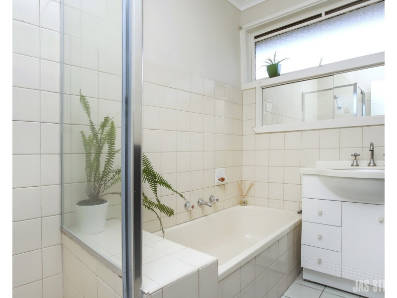 6/614 Barkly Street, West Footscray VIC 3012