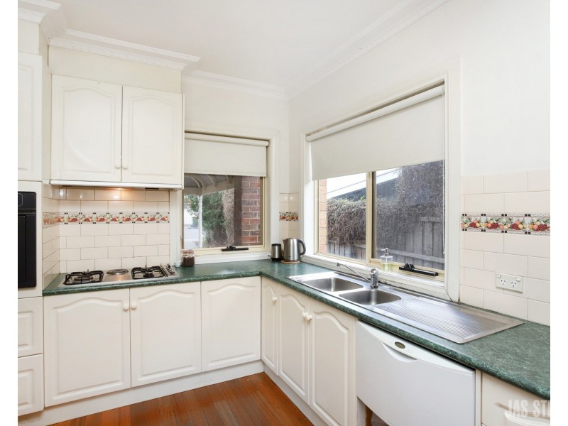194 Douglas Parade, Newport VIC 3015