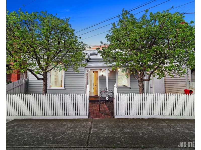 82 Pilgrim Street, Seddon VIC 3011