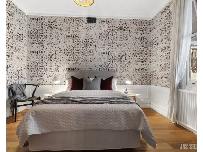 82 Pilgrim Street, Seddon VIC 3011