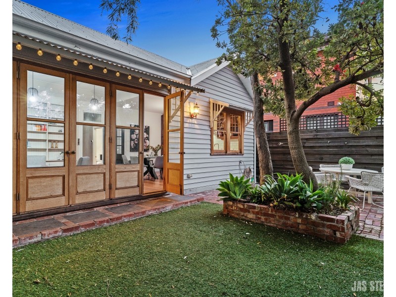 82 Pilgrim Street, Seddon VIC 3011