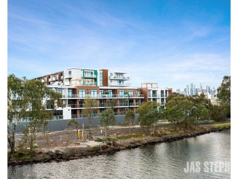 121/77 Hobsons Road, Kensington VIC 3031