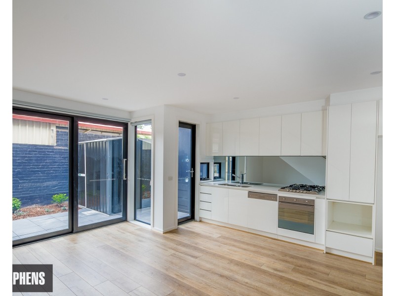 6/25 Somerville Road, Yarraville VIC 3013