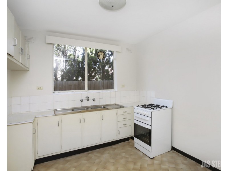 2/15 Tongue Street, Yarraville VIC 3013