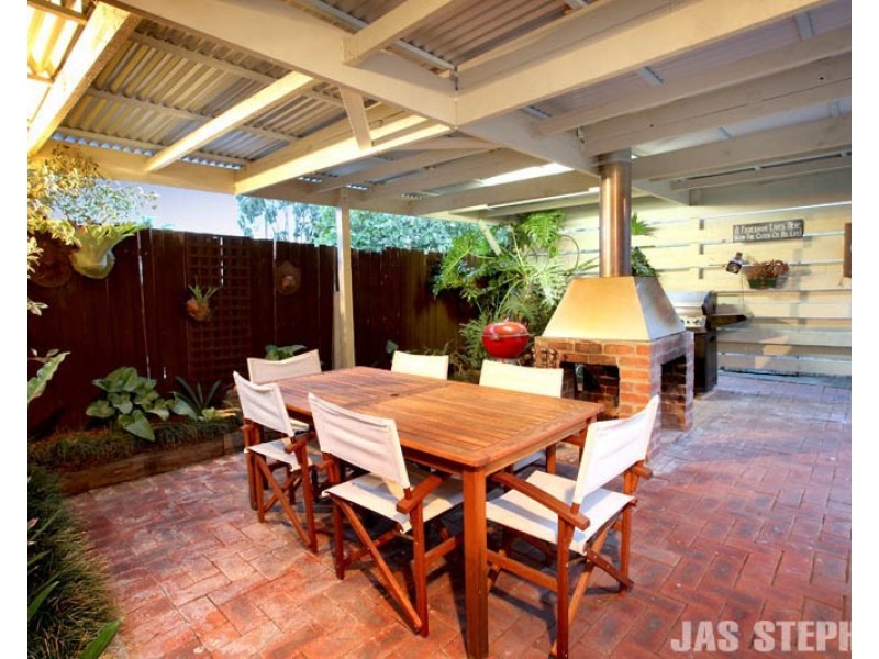 12 Busch Street, West Footscray VIC 3012