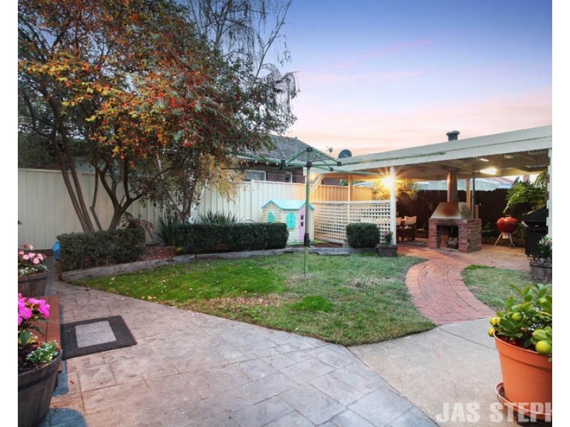 12 Busch Street, West Footscray VIC 3012