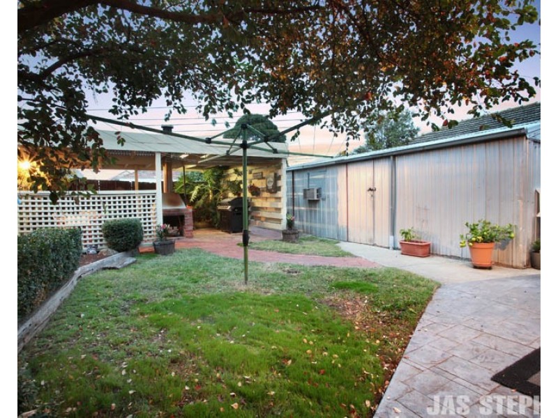 12 Busch Street, West Footscray VIC 3012