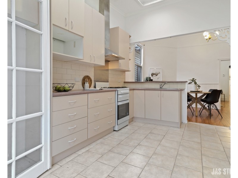 31 Buckingham Street, Footscray VIC 3011