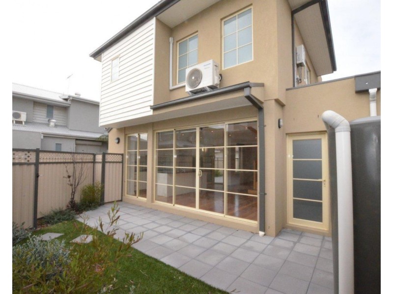 2/126 Blackwood Street, Yarraville VIC 3013