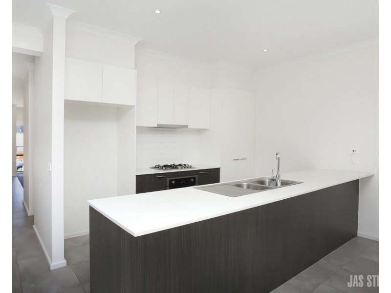 55 Queens Circuit, Sunshine VIC 3020