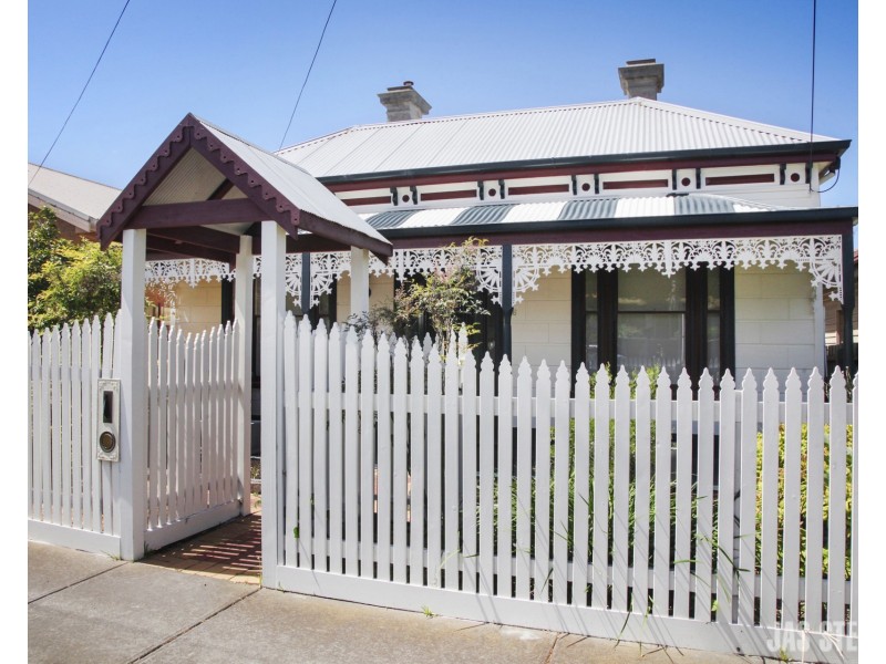 36 Oakbank Street, Newport VIC 3015