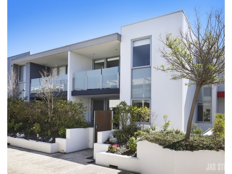 17/46 Eucalyptus Drive, Maidstone VIC 3012