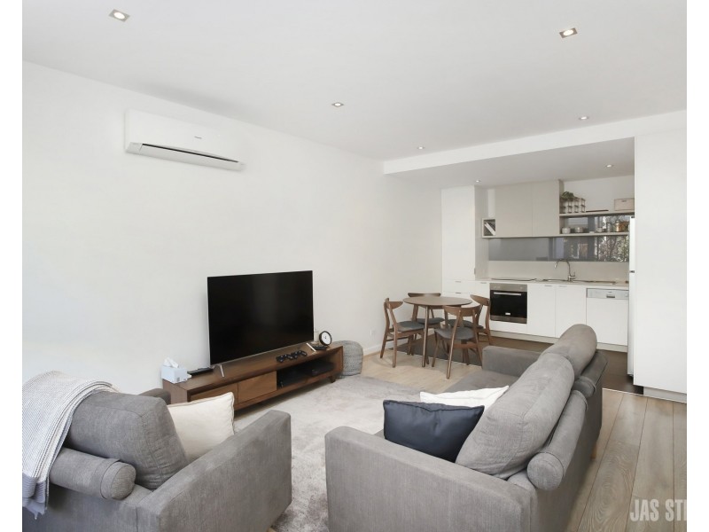 17/46 Eucalyptus Drive, Maidstone VIC 3012