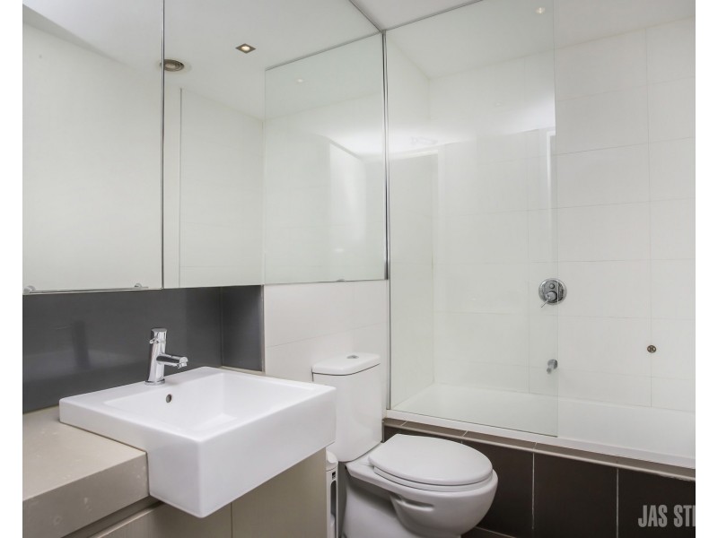 17/46 Eucalyptus Drive, Maidstone VIC 3012