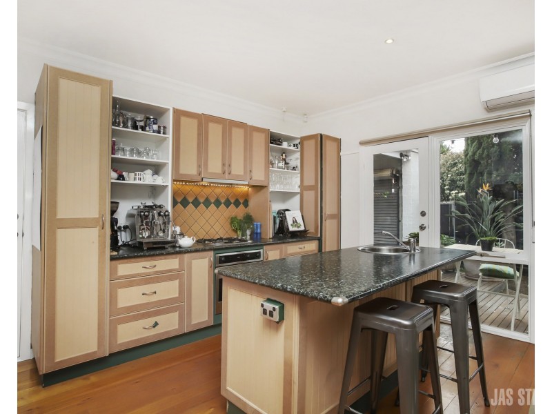 4/88 Elizabeth Street, Newport VIC 3015