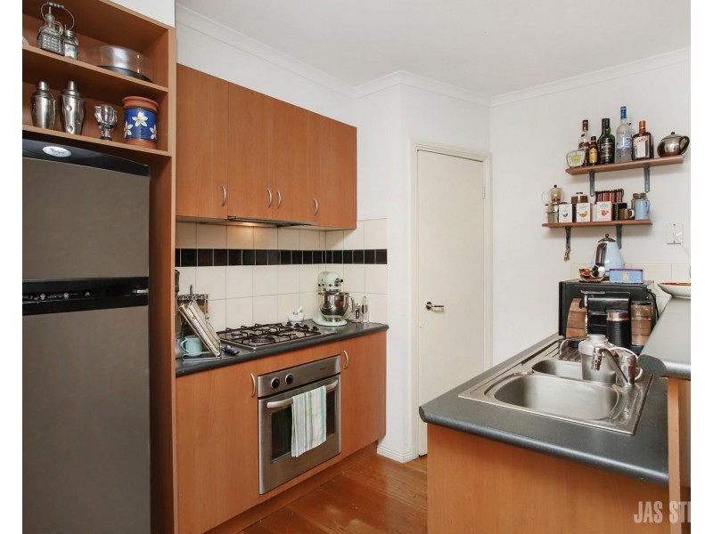 16 Parade Square, Maribyrnong VIC 3032