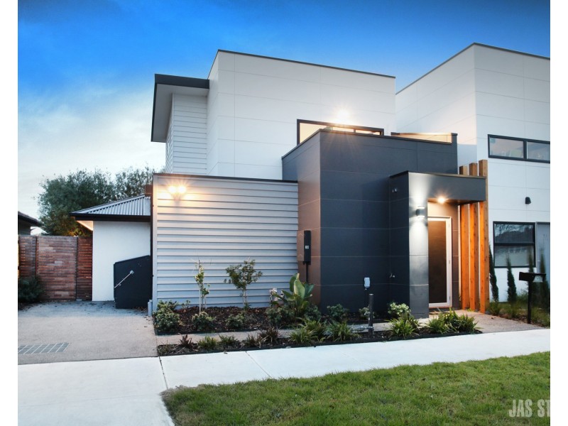 2B Ballard Street, Yarraville VIC 3013