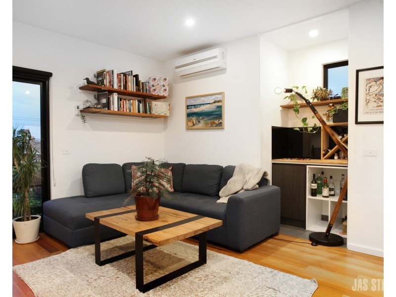 2B Ballard Street, Yarraville VIC 3013