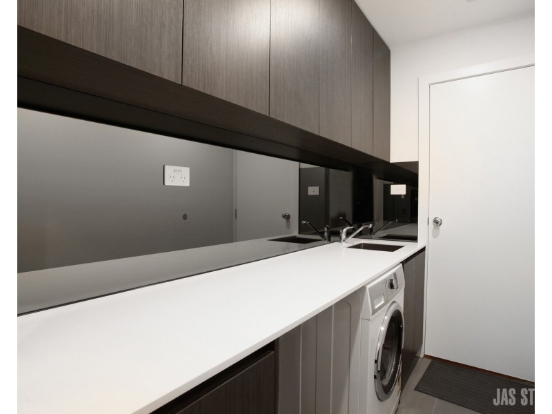 2B Ballard Street, Yarraville VIC 3013