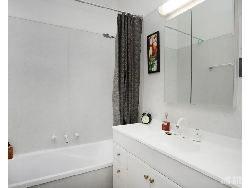 98 Francis Street, Yarraville VIC 3013