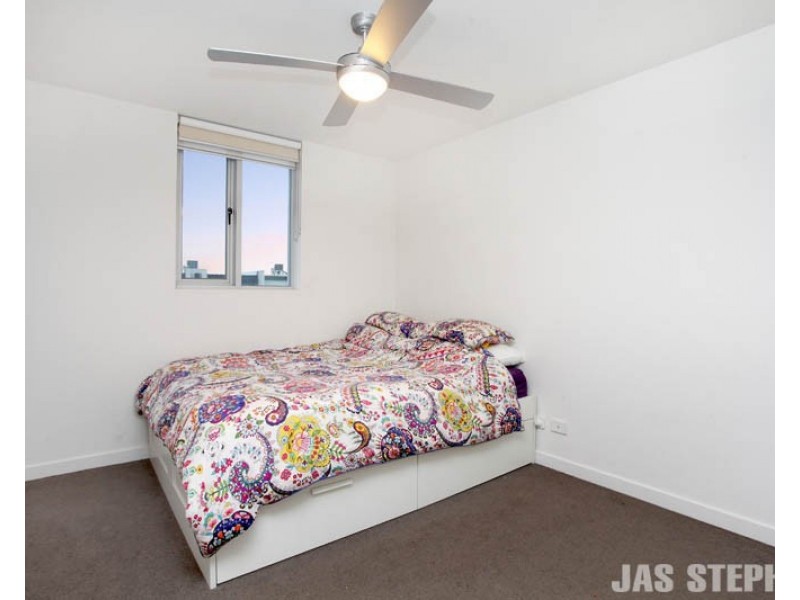 208/2 Alexander Street, Seddon VIC 3011