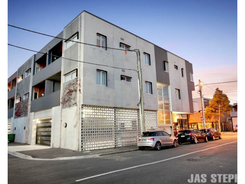 208/2 Alexander Street, Seddon VIC 3011