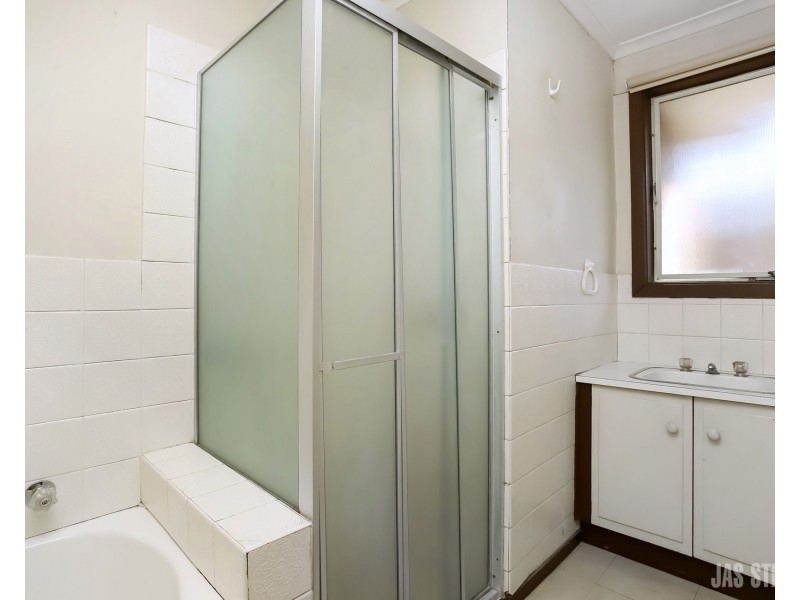 1/14 Edgar Street, Kingsville VIC 3012